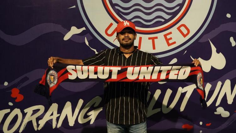 Pemain anyar klub Sulut United, Rifal Lastori, menaruh kewaspadaan tingkat tinggi kepada tiga klub asal Pulau Sumatera di Babak Grup D Liga 2. - INDOSPORT
