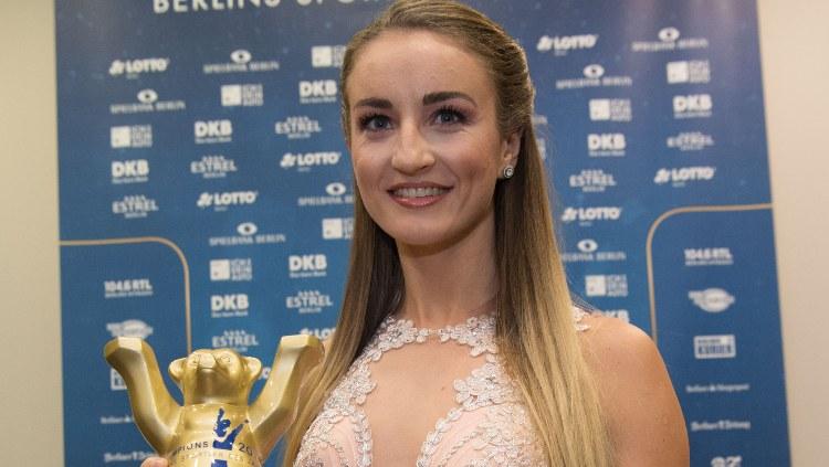 Elena Krawzow, atlet renang yang menjadi model Playboy.