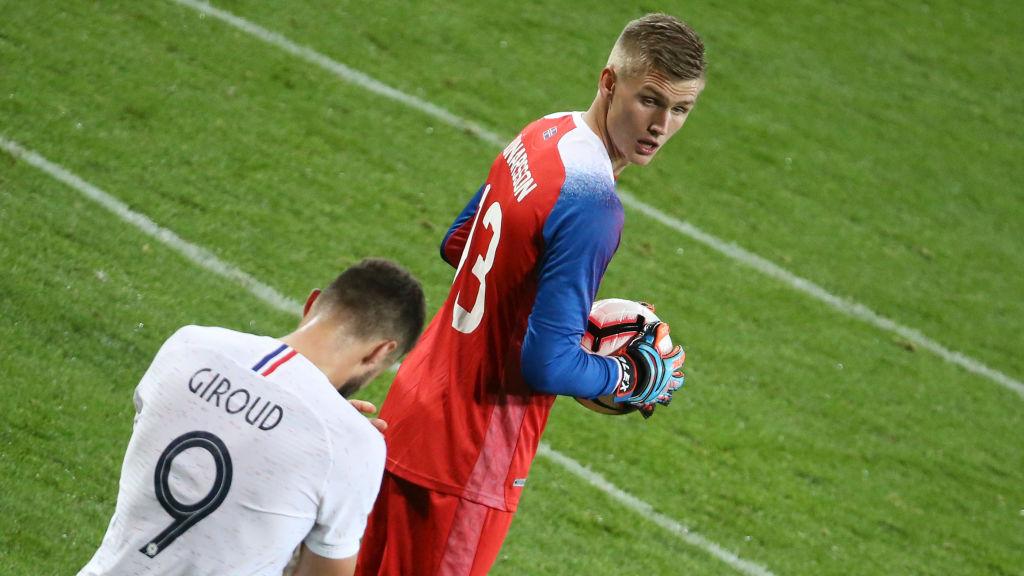 Kisah Pilu Kiper Arsenal, Pernah Dibobol Ilham Udin Hingga Dibully Fans Sendiri