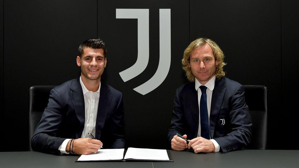 Alvaro Morata dan Pavel Nedved Copyright: Daniele Badolato - Juventus FC via Getty Images
