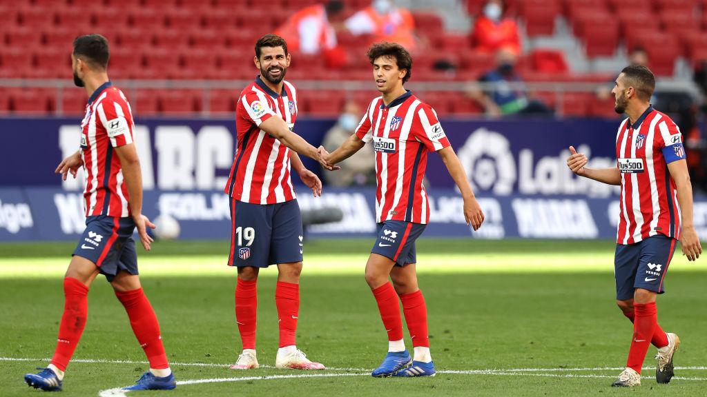 Selebrasi pemain Atletico Madrid usai mengalahkan Granada Copyright: Angel Martinez/Getty Images