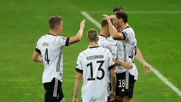 Selebrasi pemain Jerman usai membobol gawang Ukraina di UEFA Nations League. Copyright: Joosep Martinson/Getty Images