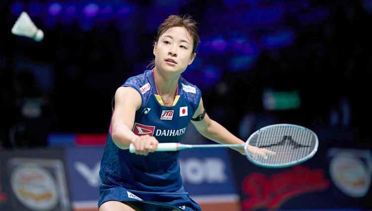 Bangkit dari cedera namun remuk lagi kena bantai Chen Yu Fei di babak 32 besar Malaysia Open 2023, pebulutangkis Jepang Nozomi Okuhara tulis curahan hati pilu. - INDOSPORT