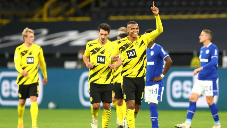Tragedi Gleison Bremer batal gabung klub Liga Italia (Serie A), Inter Milan berlanjut. Kini I Nerazzurri di ambang kena tikung klub lain dalam perburuan tanda tangan bek Borussia Dortmund, Manuel Akanji.