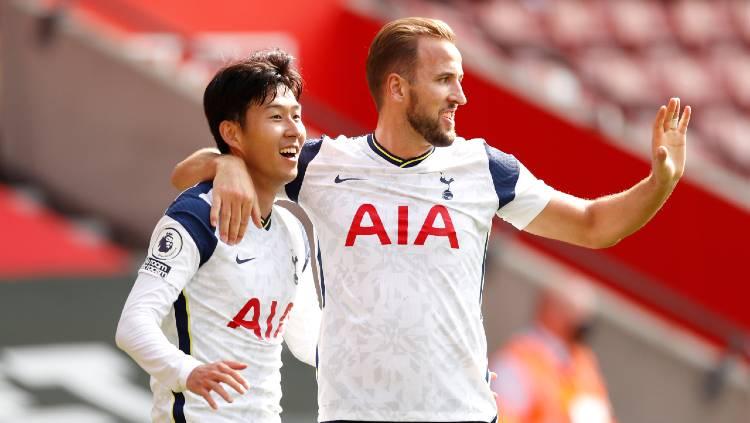 Dua bintang Tottenham Hotspur, Son Heung-min dan Harry Kane. - INDOSPORT
