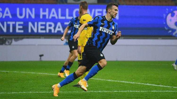 Selebrasi gol Ivan Perisic dalam lanjutan Liga Italia Inter Milan vs Parma.. Copyright: Claudio Villa - Inter/Inter via Getty Images