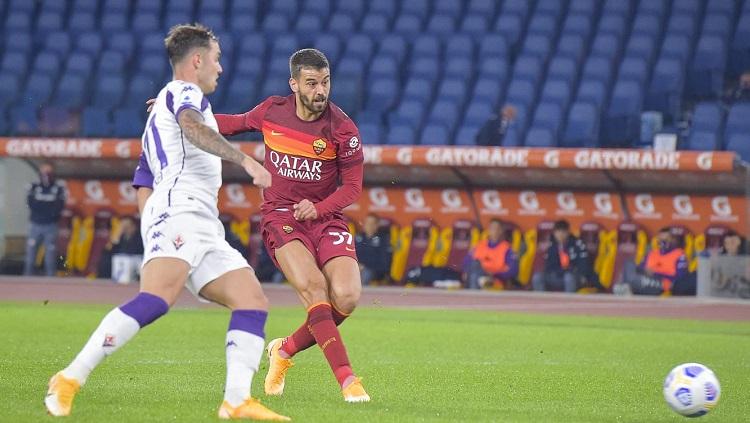Leonardo Spinazzola mencetak gol di laga AS Roma vs Fiorentina Copyright: Twitter @ASRomaEN