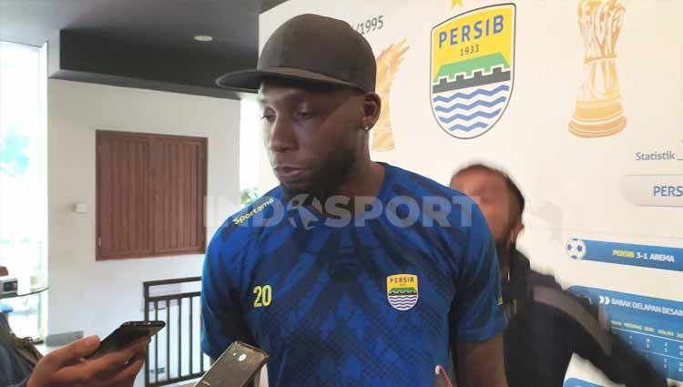 Striker Persib, Geoffrey Castillion yang saat ini dipinjamkan ke klub Serie C Liga Italia, Como 1907