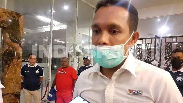 Sekretaris umum Persipura Jayapura, Rocky Bebena.