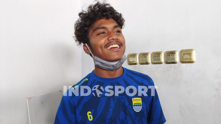 Pemain muda Persib Bandung, Saiful, saat ditemui di Graha Persib, Jalan Sulanjana, Kota Bandung, Selasa (3/11/20).