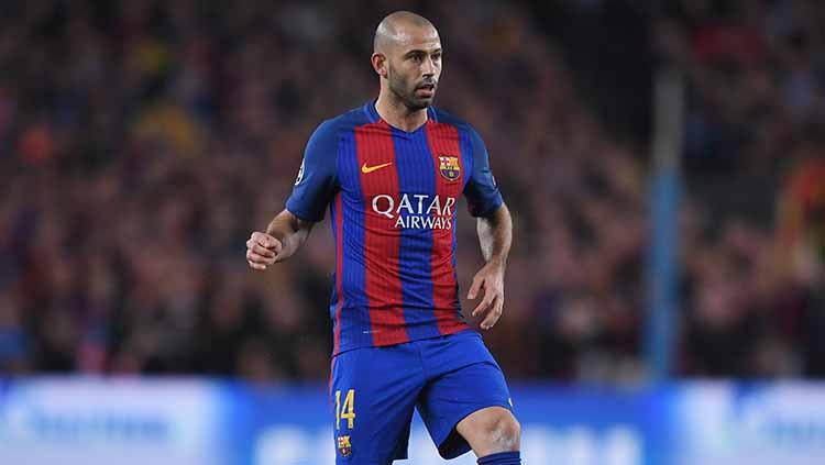 Eks bintang Barcelona, Javier Mascherano, resmi gantung sepatu. Pria Argentina itu punya catatan unik di mana ia bergelimang gelar tapi miskin gol di Blaugrana. - INDOSPORT