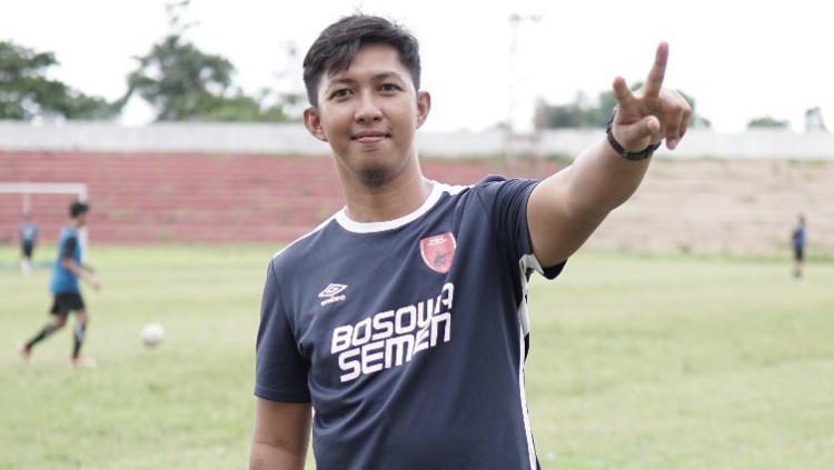 Pelatih Akademi PSM Makassar, Eric Saputra - INDOSPORT