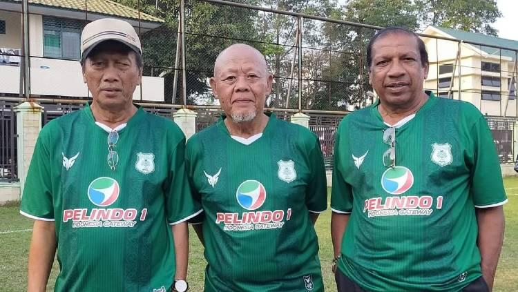 Tiga legenda PSMS Medan yang menjadi penasihat teknik, alm Parlin Siagian (kiri), Nobon Kamayudin (tengah) dan Tumsila (kanan).