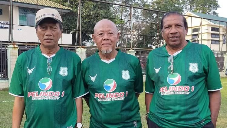 Tiga legenda PSMS Medan yang menjadi penasihat teknik, alm Parlin Siagian (kiri), Nobon Kamayudin (tengah) dan Tumsila (kanan). - INDOSPORT