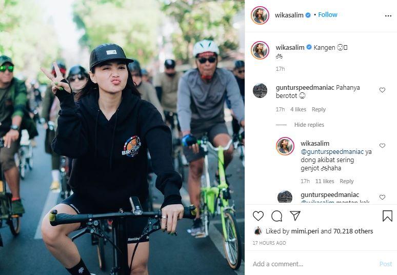 Wika Salim Bersepeda Copyright: Instagram Wika Salim