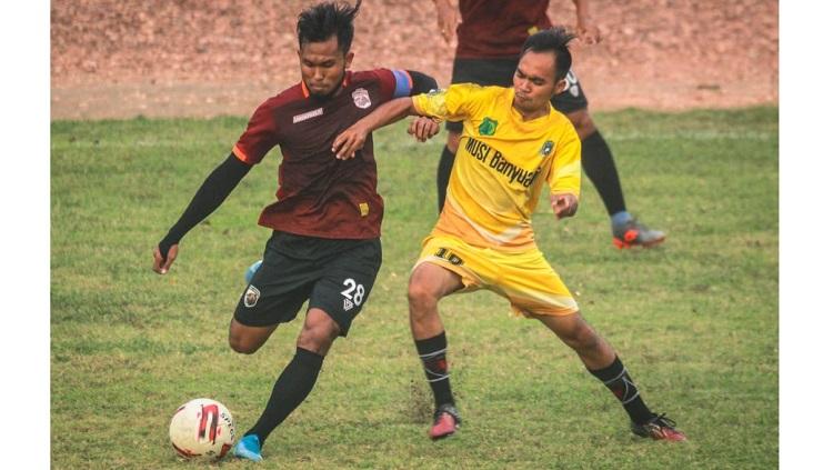 Ichsan Kurniawan, gelandang Muba Babel United saat sesi latihan.
