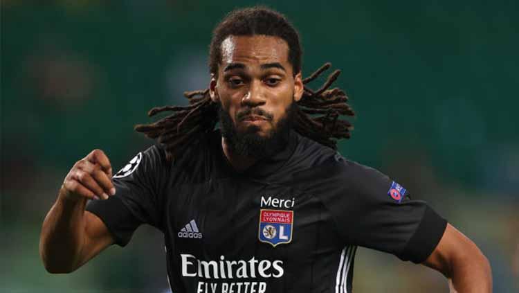 Jason Denayer,pemain Lyon. Copyright: Matthew Ashton - AMA/Getty Images