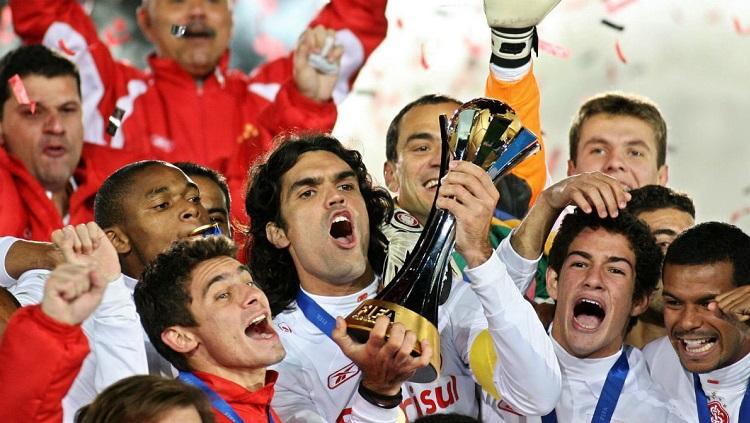 Selebrasi SC Internacional usai memastikan diri sebagai kampiun Piala Dunia Klub, 17 Desember 2006.