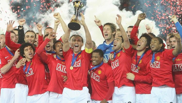 Momen Manchester United menjuarai Piala Dunia Klub usai mengalahkan LDU Quito di final, 21 Desember 2008. - INDOSPORT