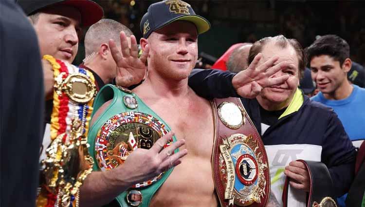 Kemenangan petinju Canelo Alvarez atas Callum Smith dalam gelar kelas menengah super di Alamodome, San Antonio, Texas.