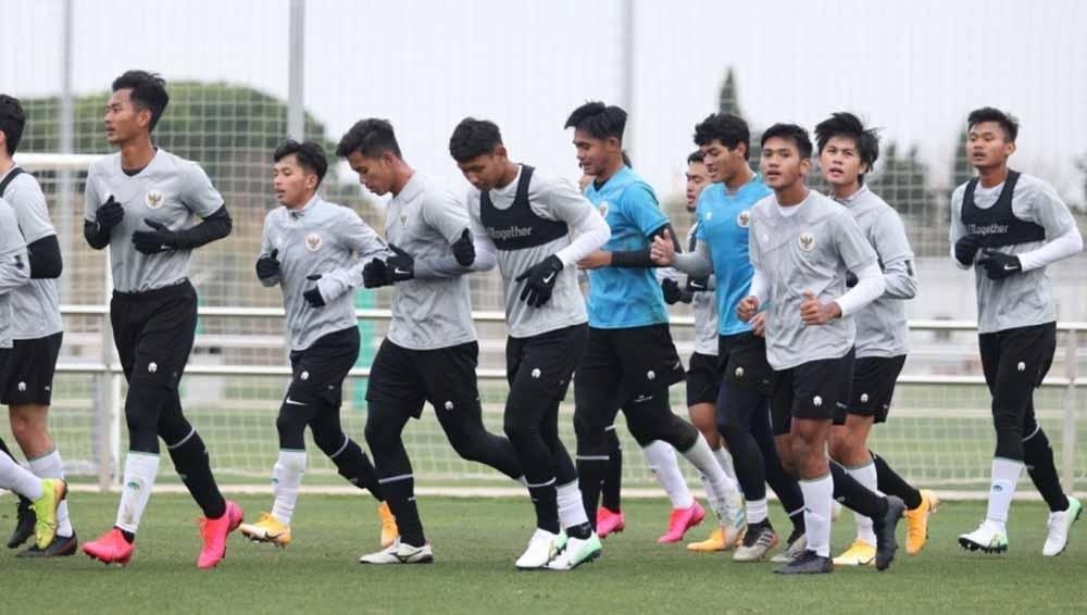Latihan Timnas Indonesia U-19 di Spanyol.