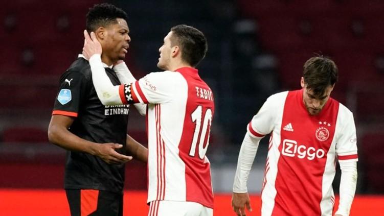 Hasil Pertandingan Eredivisie Belanda Ajax Amsterdam vs PSV Eindhoven: Drama 4 Gol yang Sengit