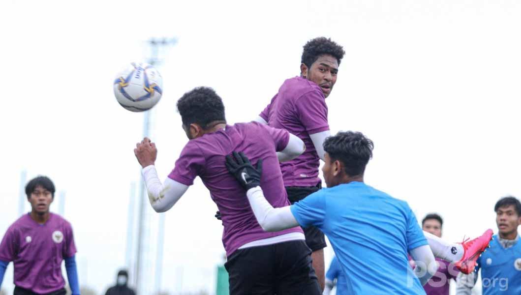 Laga internal game kedua Timnas Indonesia U-19 di Spanyol.