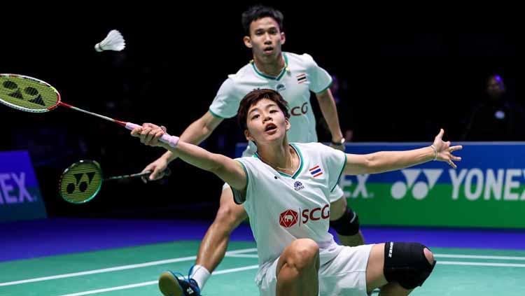 Dechapol Puavaranukroh/Sapsiree Taerattanachai (thailand). Copyright: Badminton Photo