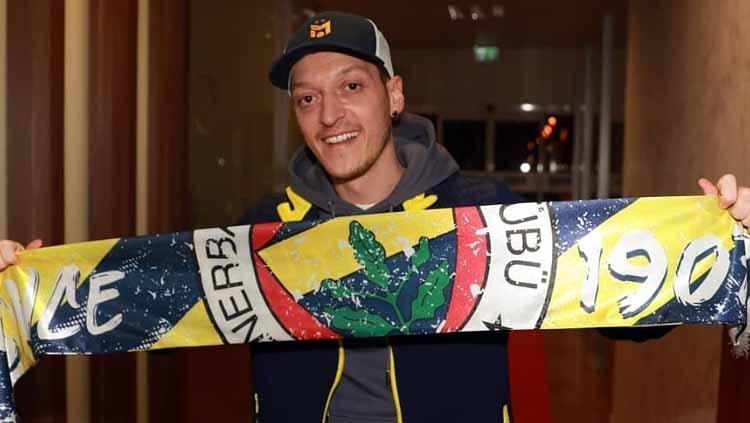 Selain Mesut Ozil, 3 Bintang Murah Fenerbahce ini Bisa Diboyong Klub Liga 1 - INDOSPORT