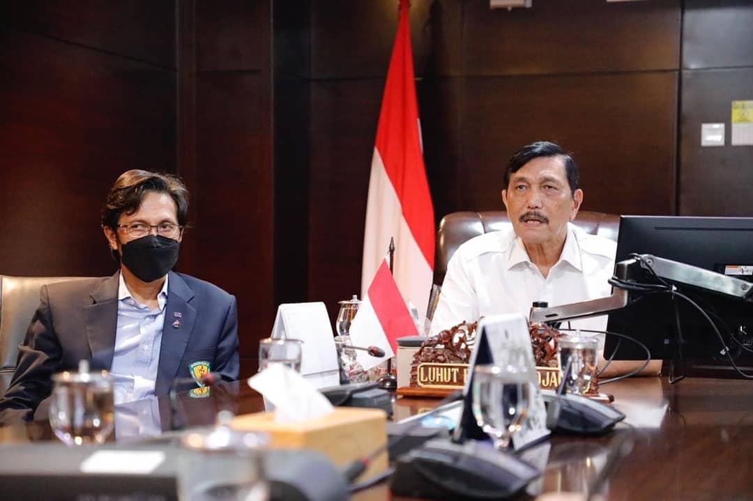 Luhut Binsar Pandjaitan, Ketua Umum PB PASI. - INDOSPORT