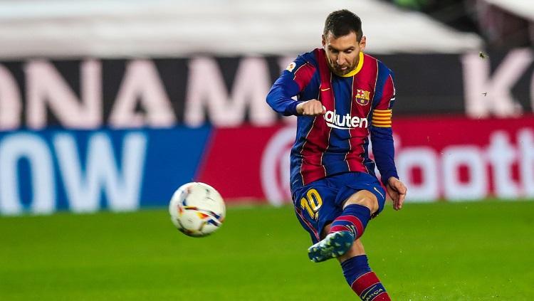 Lionel Messi mencetak gol di laga Barcelona vs Athletic Bilbao Copyright: Twitter @FCBarcelona