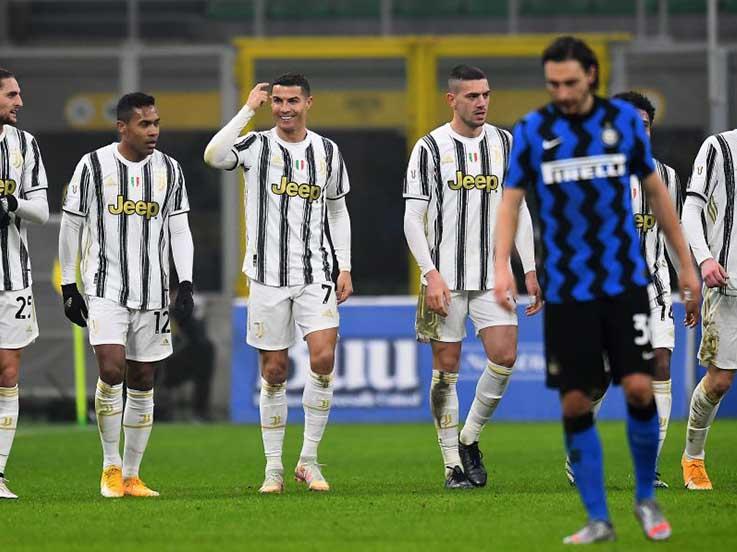 Selebrasi gol Cristiano Ronaldo di laga Inter Milan vs Juventus. Copyright: Alessandro Sabattini/Getty Images