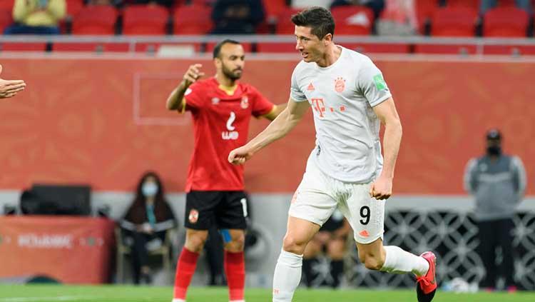Selebrasi gol Robert Lewandowski di laga Al Ahly vs Bayern Munchen. - INDOSPORT