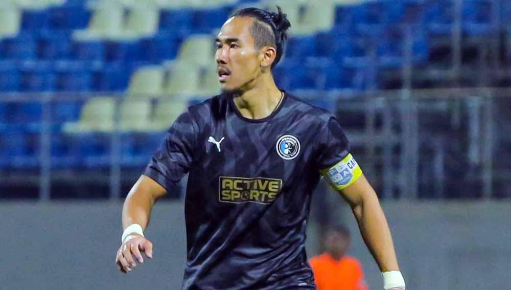 Ryuji Utomo di Penang FC saa menjadi kapten di laga uji coba persiapan Liga Super Malaysia 2021. Copyright: Instagram@ryujiutomo
