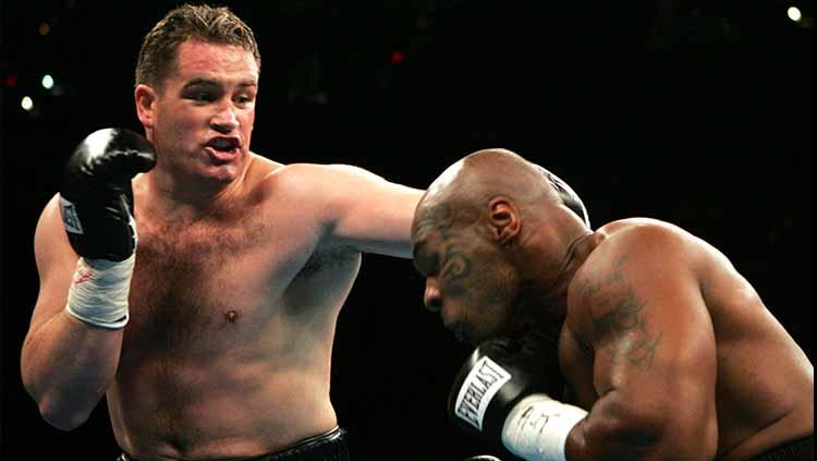 Mike Tyson vs Kevin McBride. - INDOSPORT