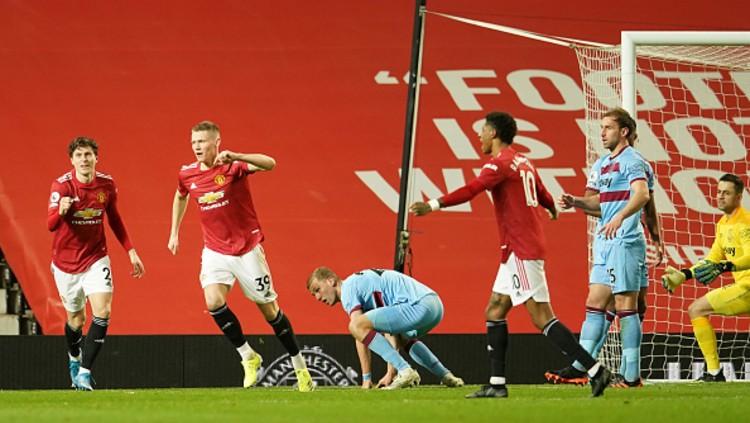 Mesin gol Manchester United musim ini, Marcus Rashford, siap merumput kembali jelang lanjutan laga Liga Inggris (Premier League. Foto: Dave Thompson - Pool/Getty Images.