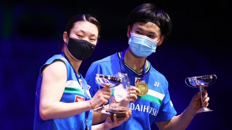 Pasangan ganda campuran Jepang, Yuta Watanabe/Arisa Higashino gugur di 8 besar China Open 2023. - INDOSPORT