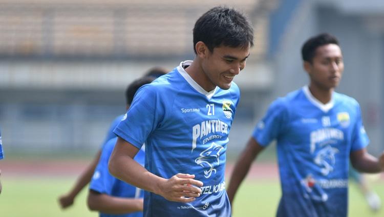 Bek Persib, Zalnando, saat berlatih di Stadion GBLA, beberapa waktu lalu.