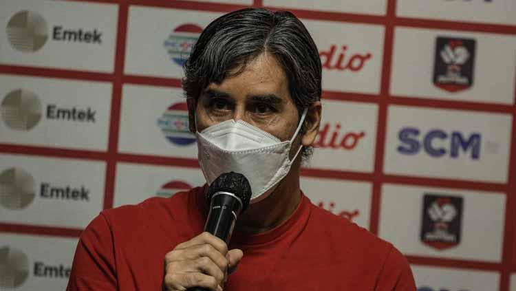 Pelatih Bali United, Stefano Cugurra Teco.