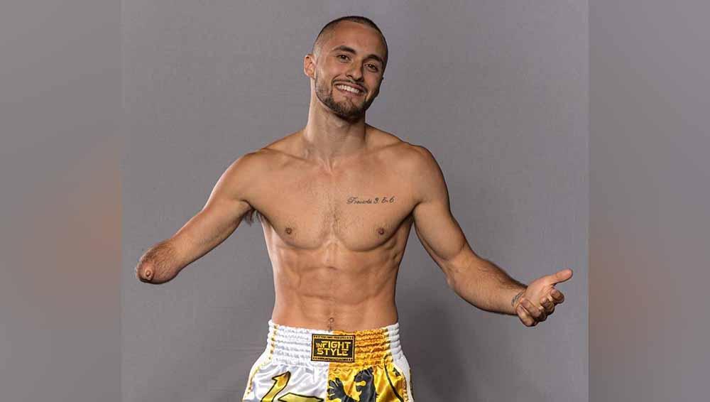 Petarung MMA, Jake Peacock telah memenangkan gelar Muay Thai. - INDOSPORT