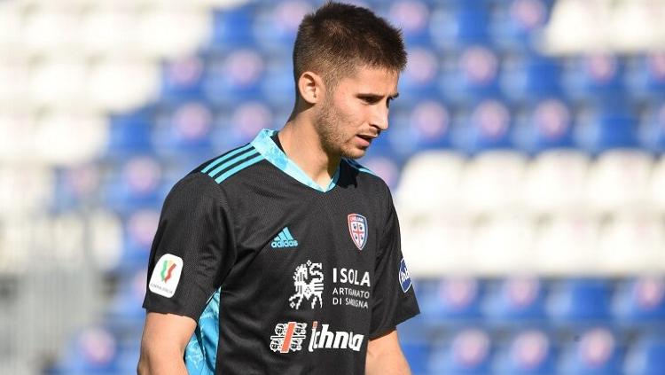 Guglielmo Vicario, kiper Empoli yang pernah dipuji Jose Mourinho, kini menjadi target buruan Inter Milan di bursa transfer musim panas.