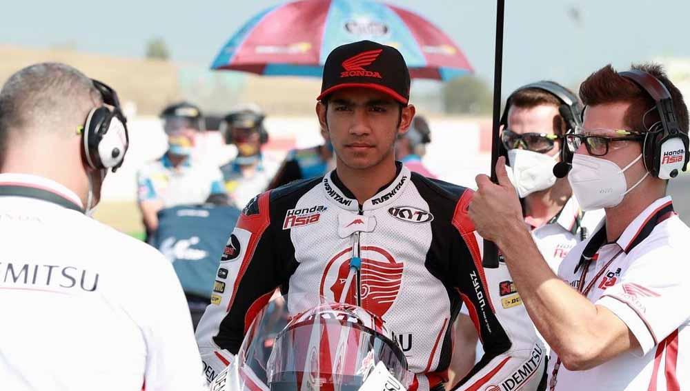 Andi Gilang pembalap Honda Team Asia di Moto3 asal Indonesia.
