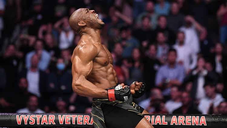 Berikut update ranking pound-for-pound (P4P) UFC versi ESPN MMA usai Kamaru Usman sukses mempertahankan gelar kelas welter di UFC 261 - INDOSPORT