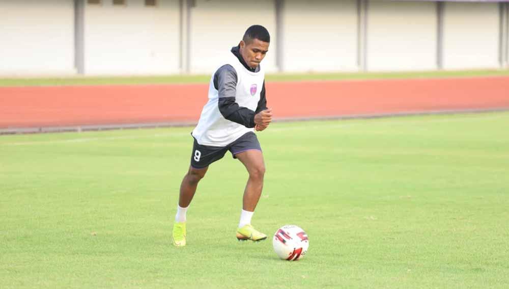 Pemain anyar Persita Tangerang, Billy Keraf.