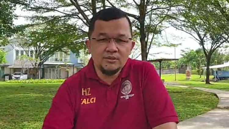 Presiden klub Sriwijaya FC, Hendri Zainuddin. - INDOSPORT