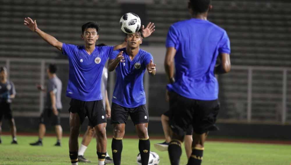 TC Timnas Indonesia di Stadion Madya Senayan.
