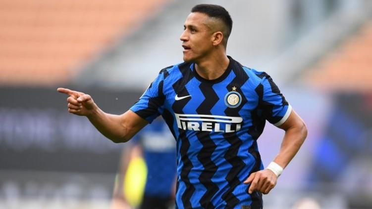 Aksi Alexis Sanchez dalam laga Inter Milan vs Sampdoria Copyright: Twitter @Inter