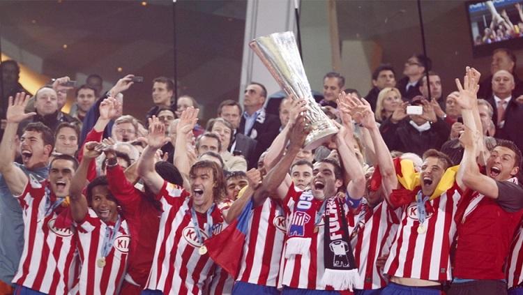 Atletico Madrid menjuarai Liga Europa usai mengalahkan Fulham dalam pertandingam final, 12 Mei 2010.