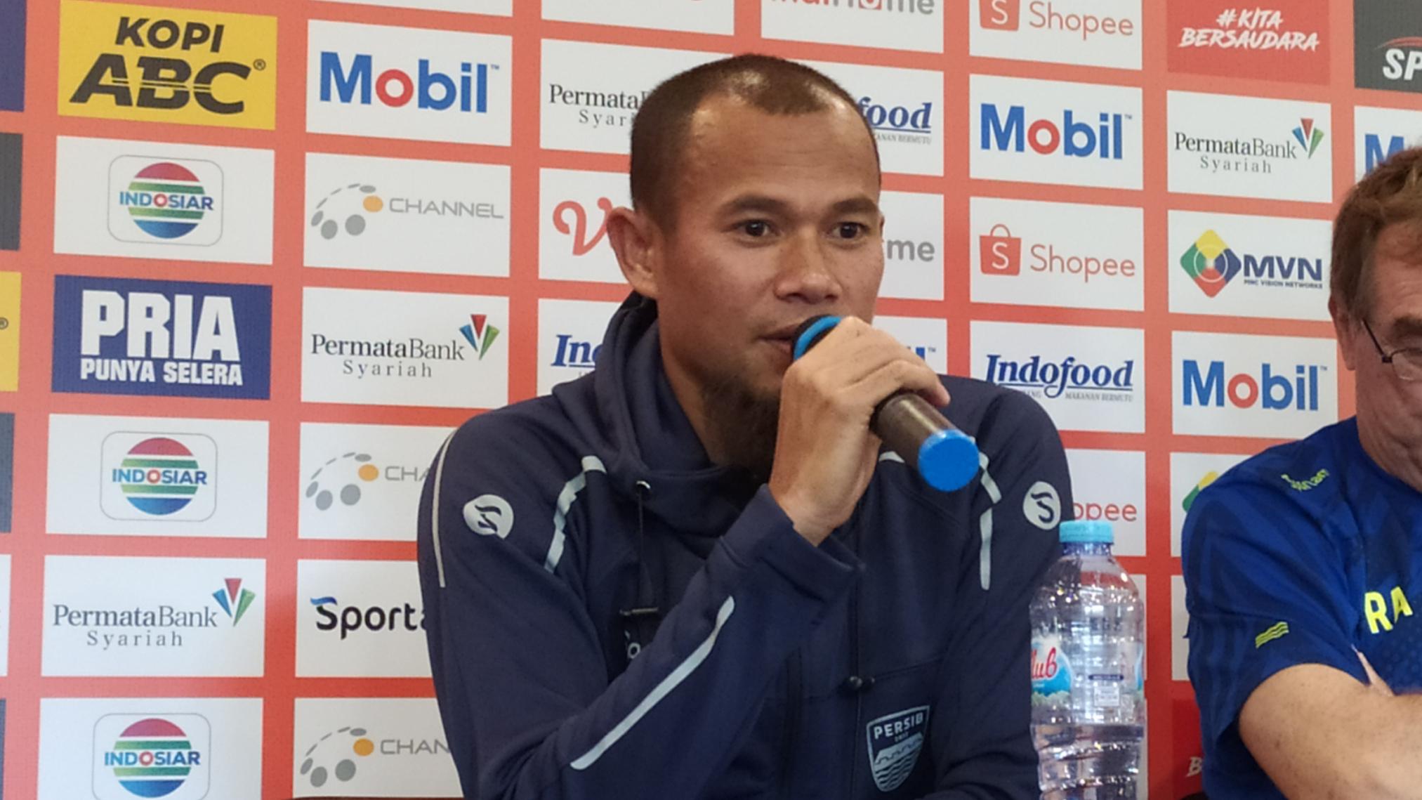 Dihadapkan pada peluang naik ke puncak klasemen Liga 1, ini kata kapten Persib Bandung, Supardi Nasir, saat jumpa Arema FC di pekan ke-14, Minggu (28/11/21). - INDOSPORT