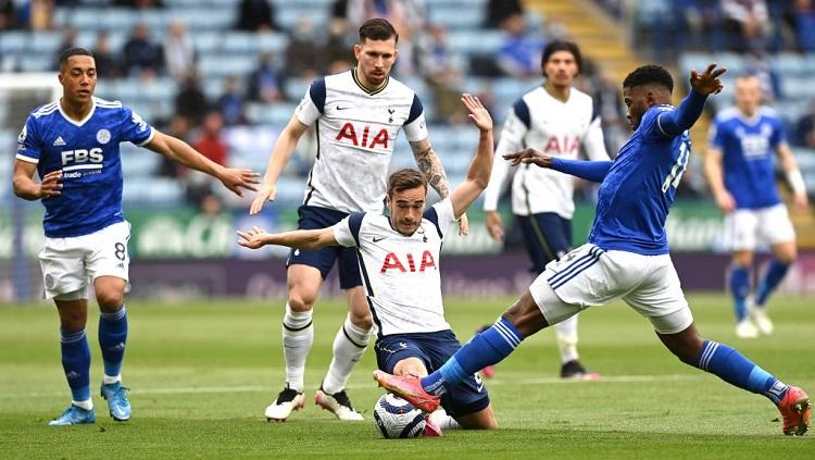 Tottenham Hotspur sukses meraih tiga poin kala bertandang ke markas Leicester City pada lanjutan pekan ke-38 Liga Inggris 2020-2021. Copyright: Shaun Botterill/Getty Images